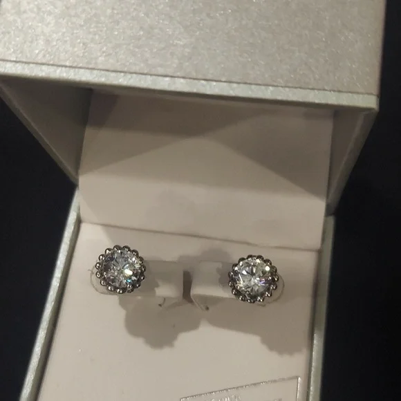 Swarovski Silver Crystal Stud Earrings - Picture 5 of 6